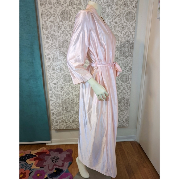 Vintage 1980s At Homewear Pink Lingerie Robe - Picture 4 of 13